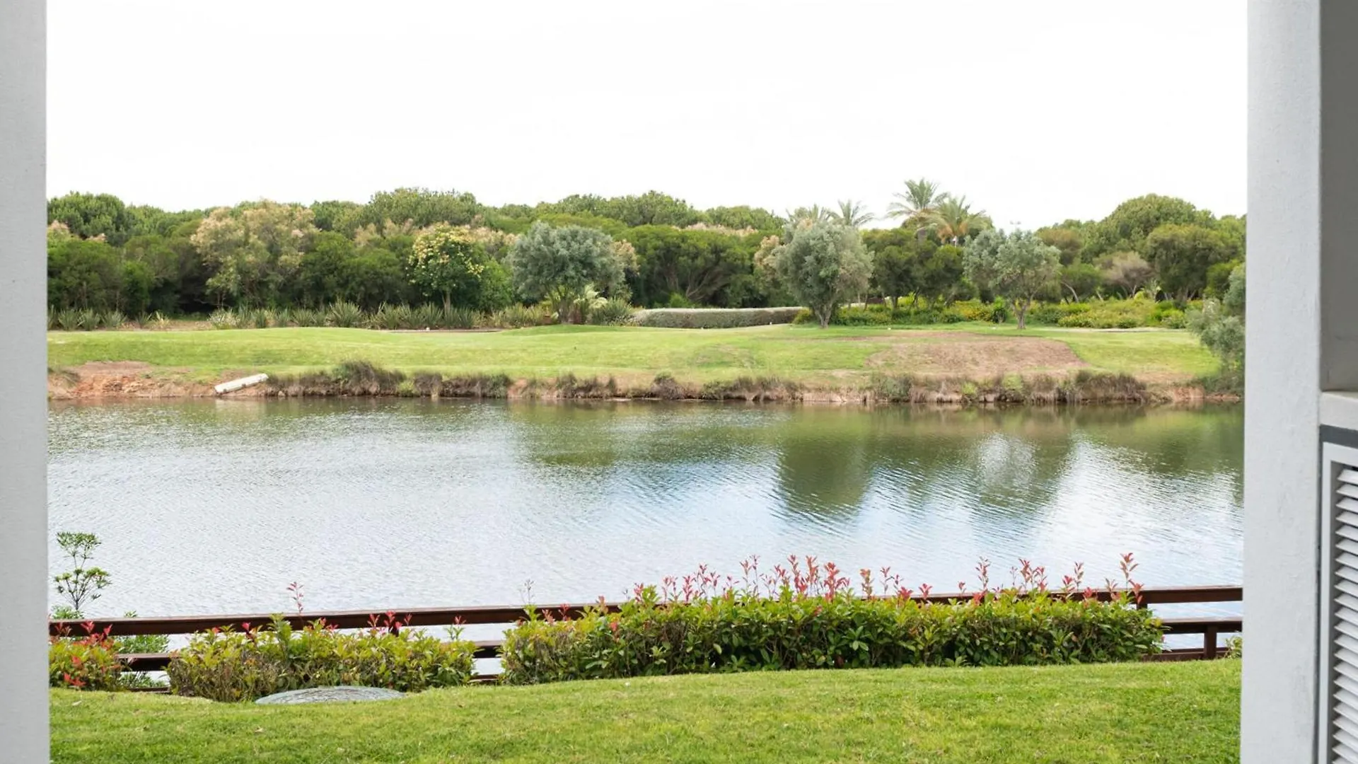 Hotel Domes Lake Algarve, Autograph Collection Vilamoura